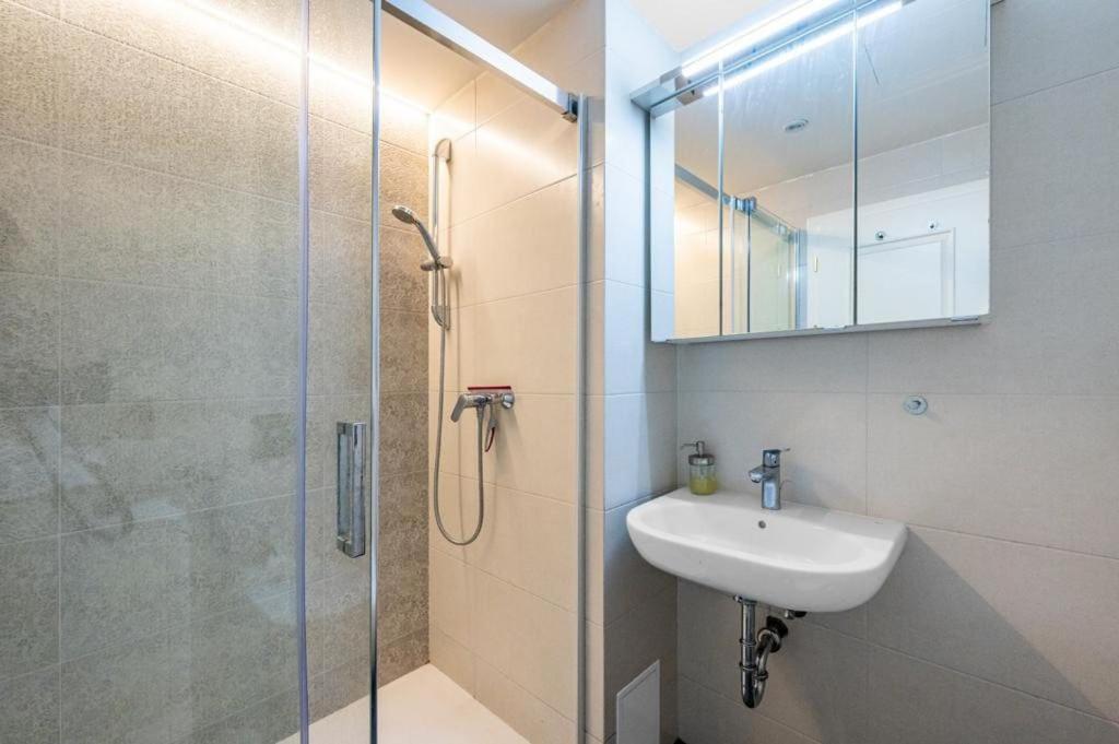Apartament Great In The Hype Neighborhood Praga